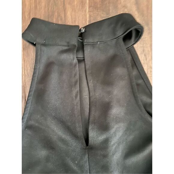 Mi Ami Sleeveless High Neck Green Paperbag Waist Jumpsuit - Picture 5 of 6